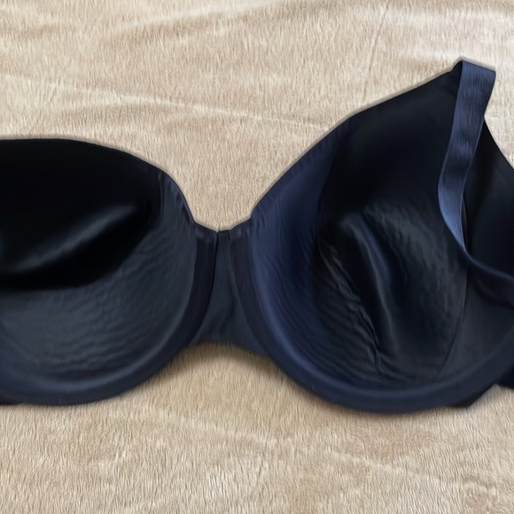 Bras, 38D - Picture 8 of 9